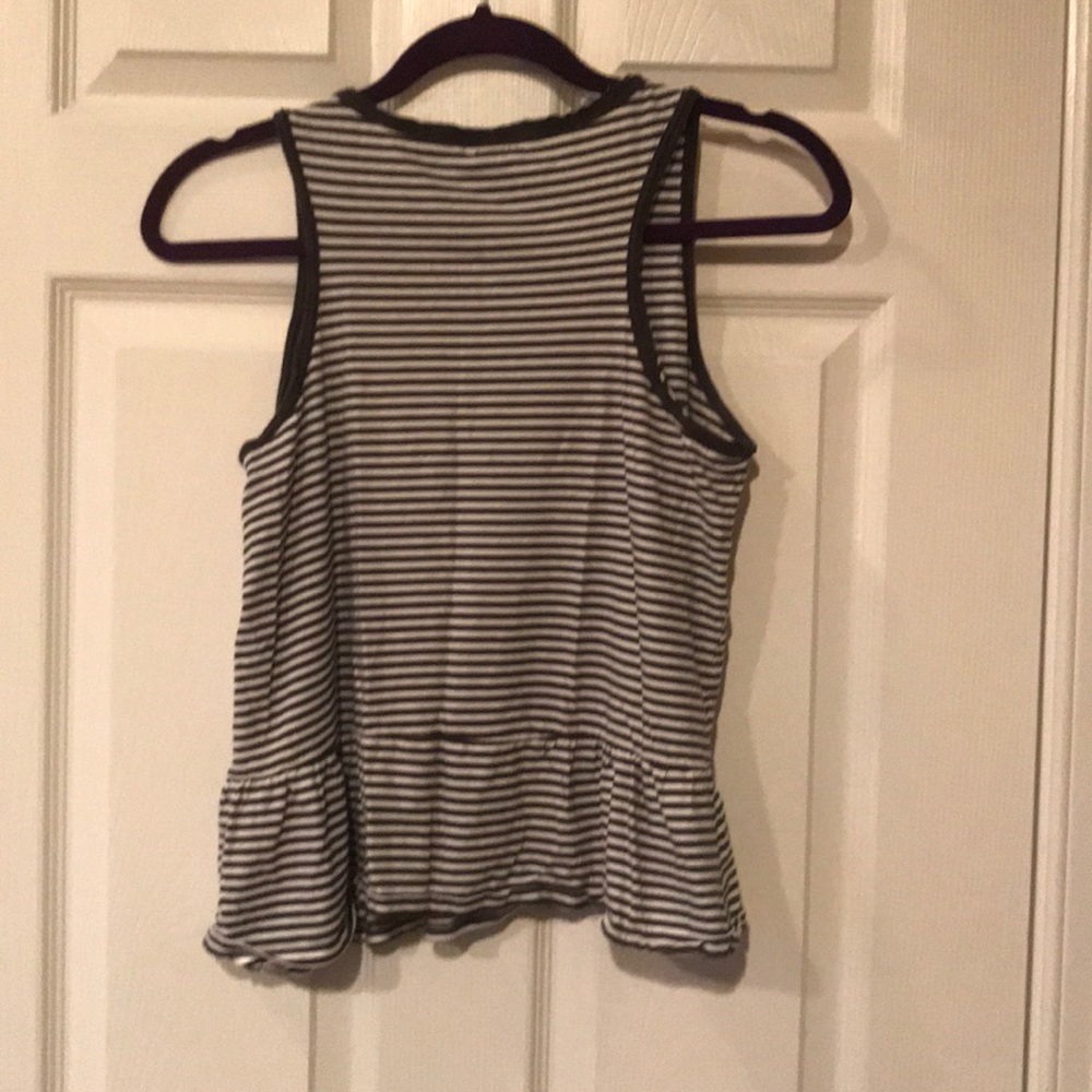 Tank top. - Picture 2 of 2
